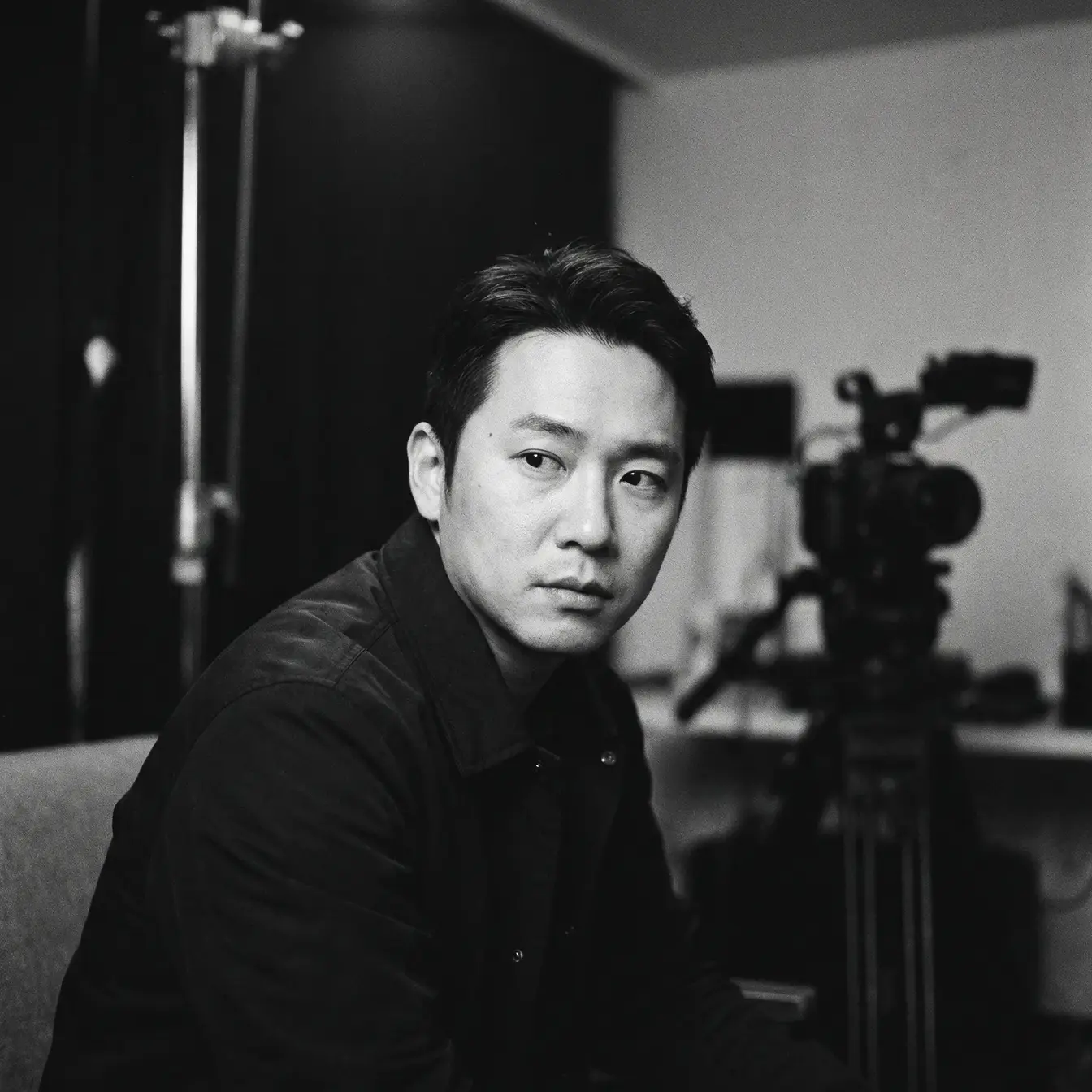 青年导演陈默肖像 - 国产传媒